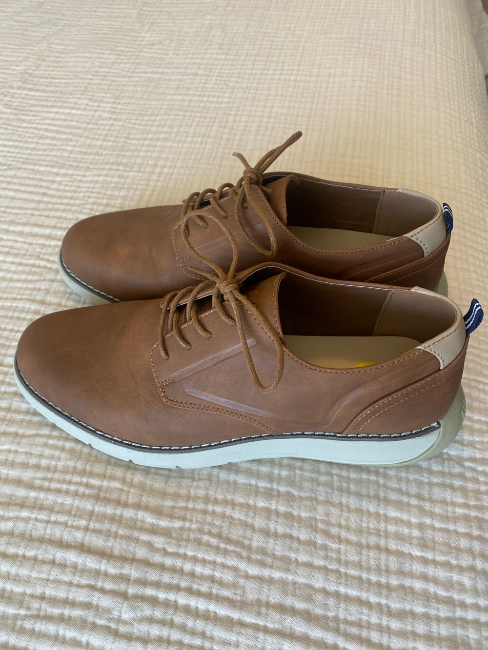 Nautica Men’s Brown Lace Up Oxford Shoes Size 9.5 NWOT
